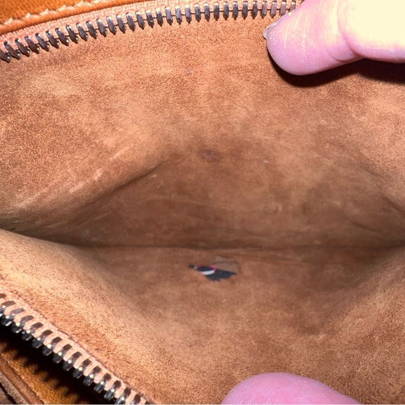 Vintage Giorgio Armani Tan Pleated Lamb Leather Shoulder Bag Satchel - Picture 15 of 15